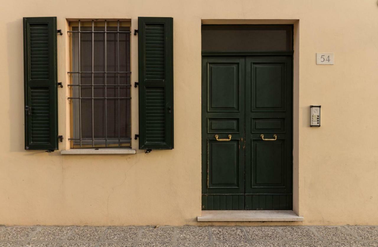 Ferienwohnung La Rosa Ferrara Exterior foto