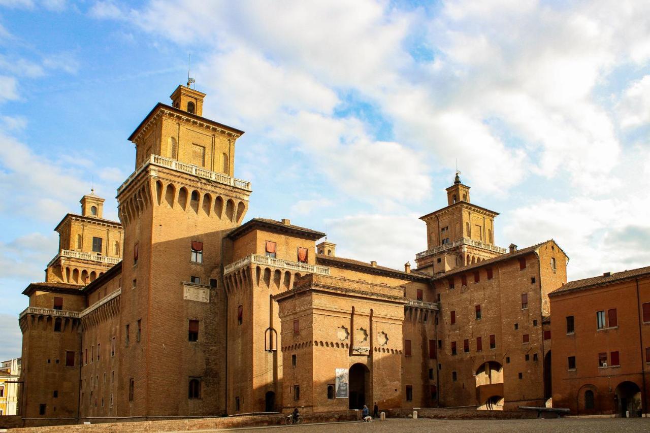 Ferienwohnung La Rosa Ferrara Exterior foto